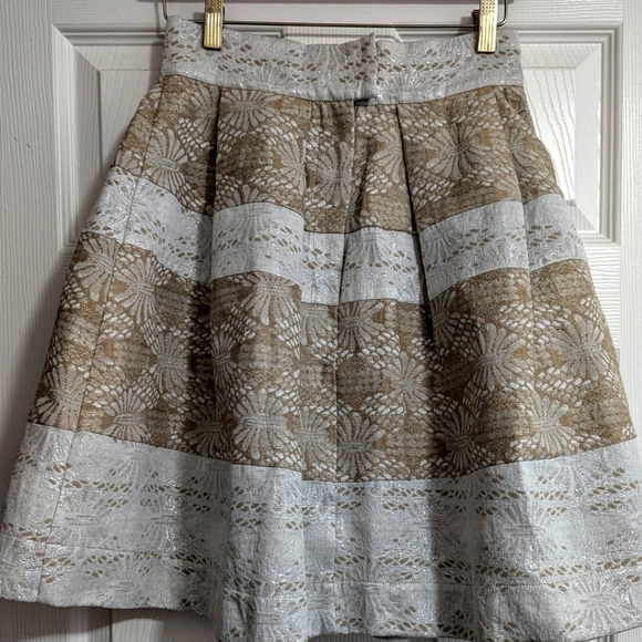 New Project Alabama Anthropologie Gold Copper Cream Metallic Mini Pleated Skirt - Picture 2 of 6